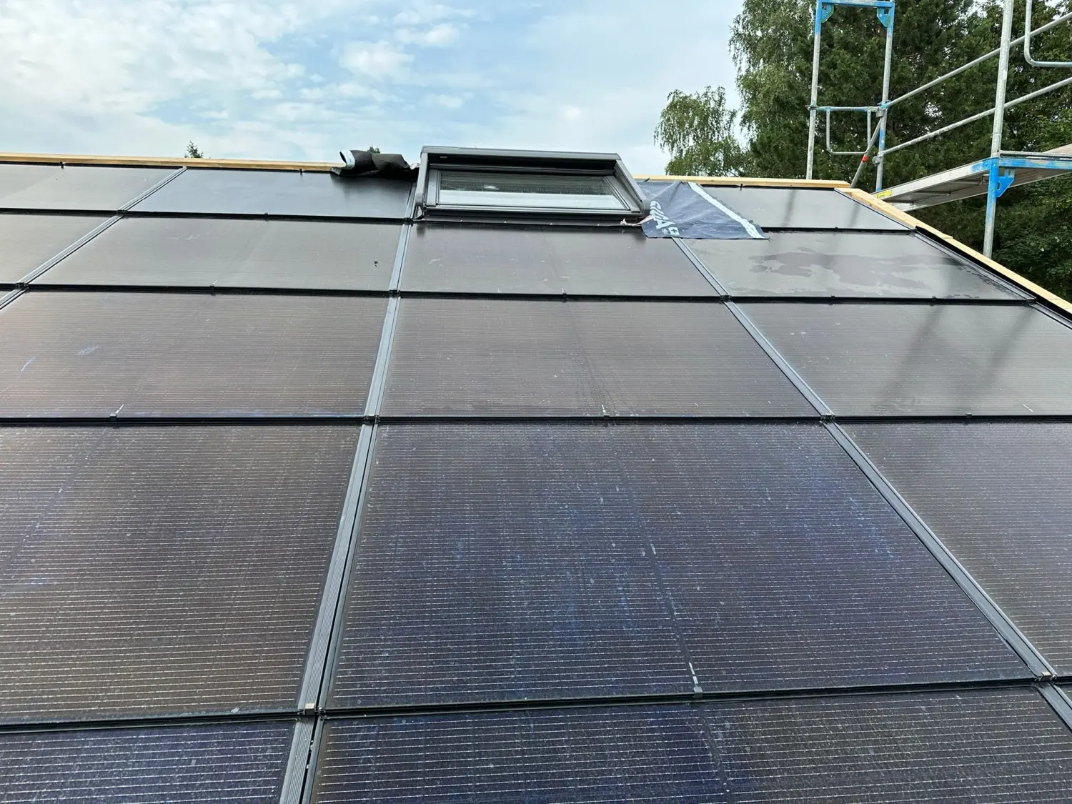 1H BT | Bi & Ci - Tec GmbH - Industrie / Gewerbe PV - Anlagen samt Speicher